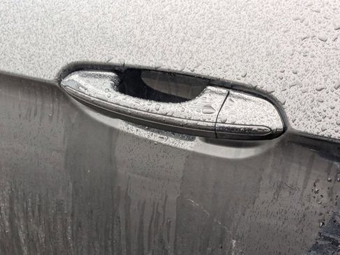 Used 2015 Ford Edge SEL w/ Equipment Group 201A image 14