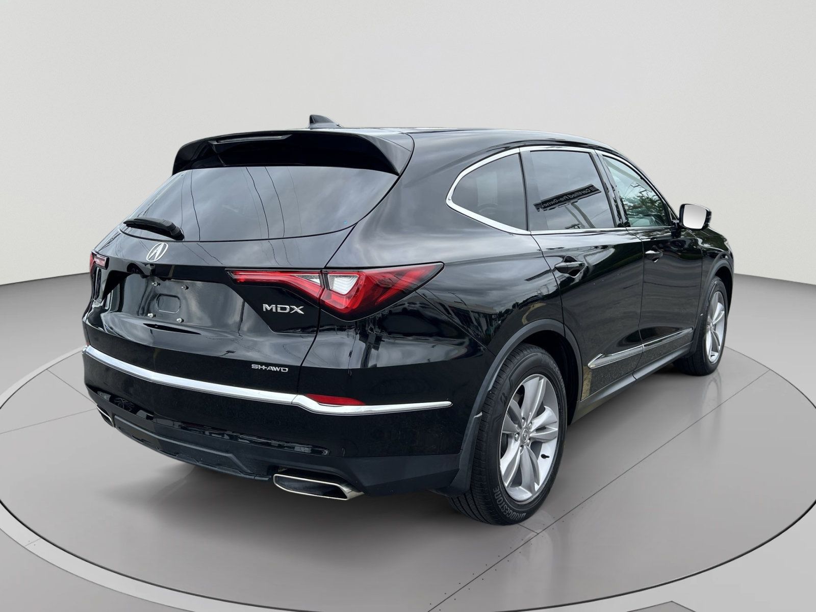 Used 2023 Acura MDX SH-AWD image 5
