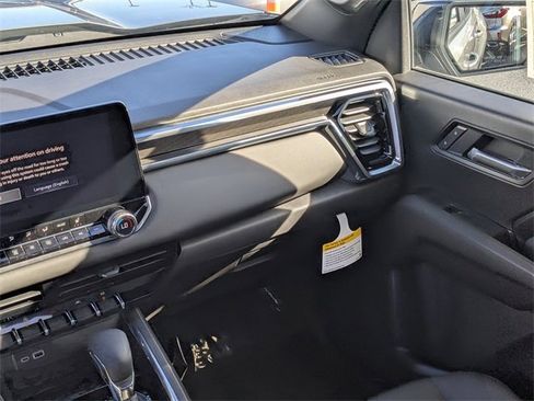 New 2026 GMC Canyon Elevation w/ Convenience Package image 16