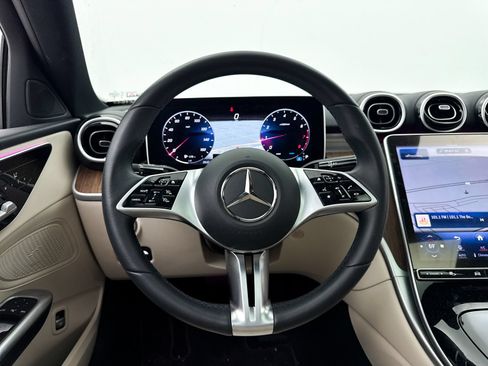 Used 2024 Mercedes-Benz C 300 Sedan image 4