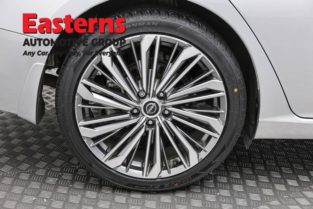 Used 2023 Nissan Altima 2.5 SL FWD image 31