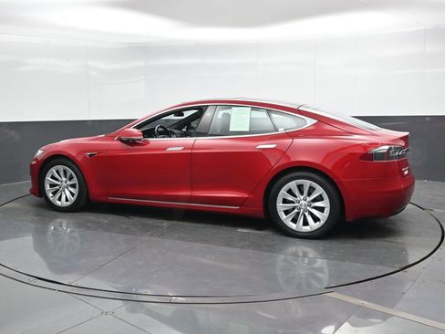 Used 2017 Tesla Model S AWD image 9