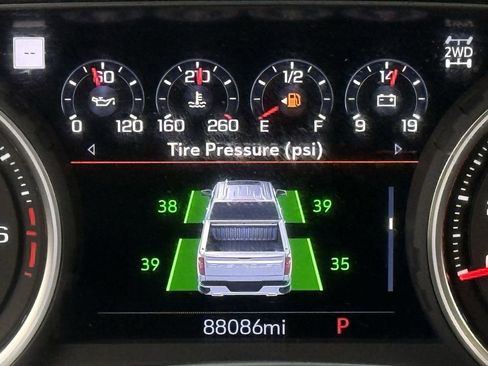 Used 2022 Chevrolet Silverado 1500 High Country w/ Safety Package II image 13