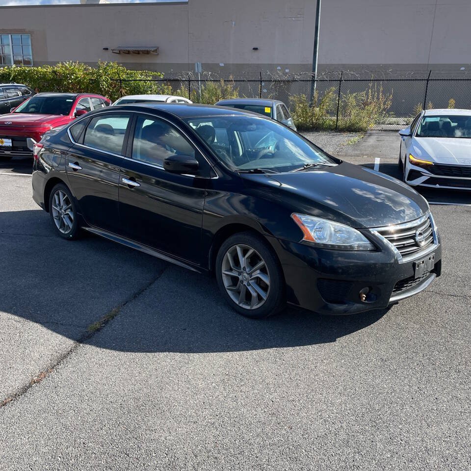 Used 2013 Nissan Sentra SR w/ Electronics Pkg FWD image 8