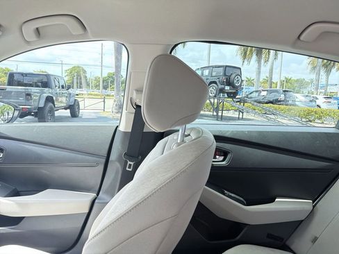 Certified 2024 Honda Accord EX image 19