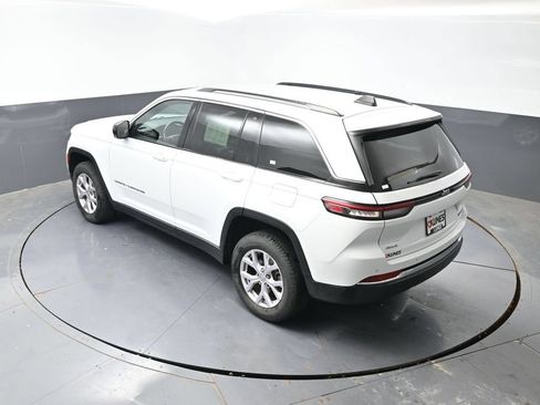 Used 2022 Jeep Grand Cherokee Limited AWD/4WD image 48