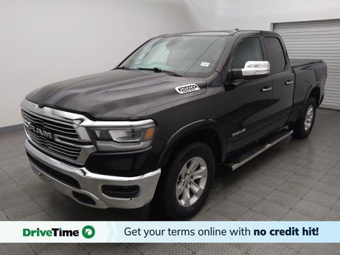 Used 2019 RAM 1500 Laramie AWD/4WD image 1