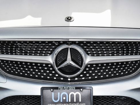 Used 2019 Mercedes-Benz E 450 4MATIC Cabriolet image 73