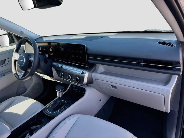 Used 2025 Hyundai Kona SE AWD/4WD image 36