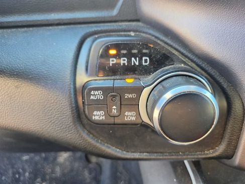 Used 2020 RAM 1500 Big Horn AWD/4WD image 7