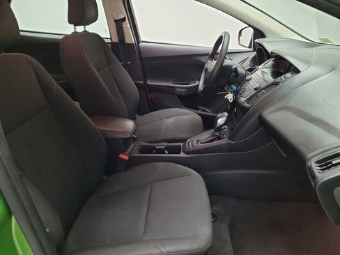 Used 2018 Ford Focus SE image 21