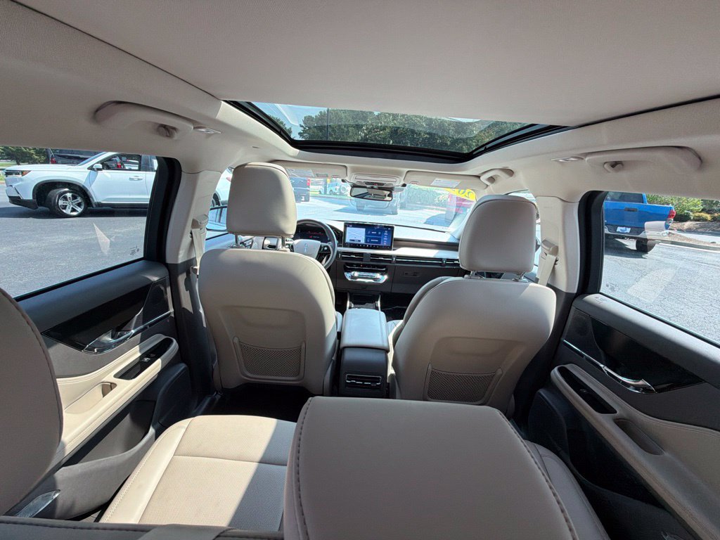 Used 2024 Lincoln Corsair Grand Touring AWD/4WD image 23