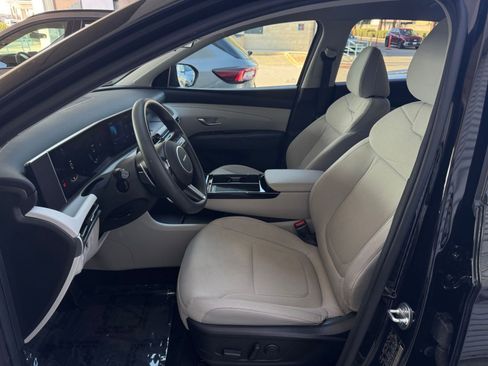 Used 2025 Hyundai Tucson Blue image 27