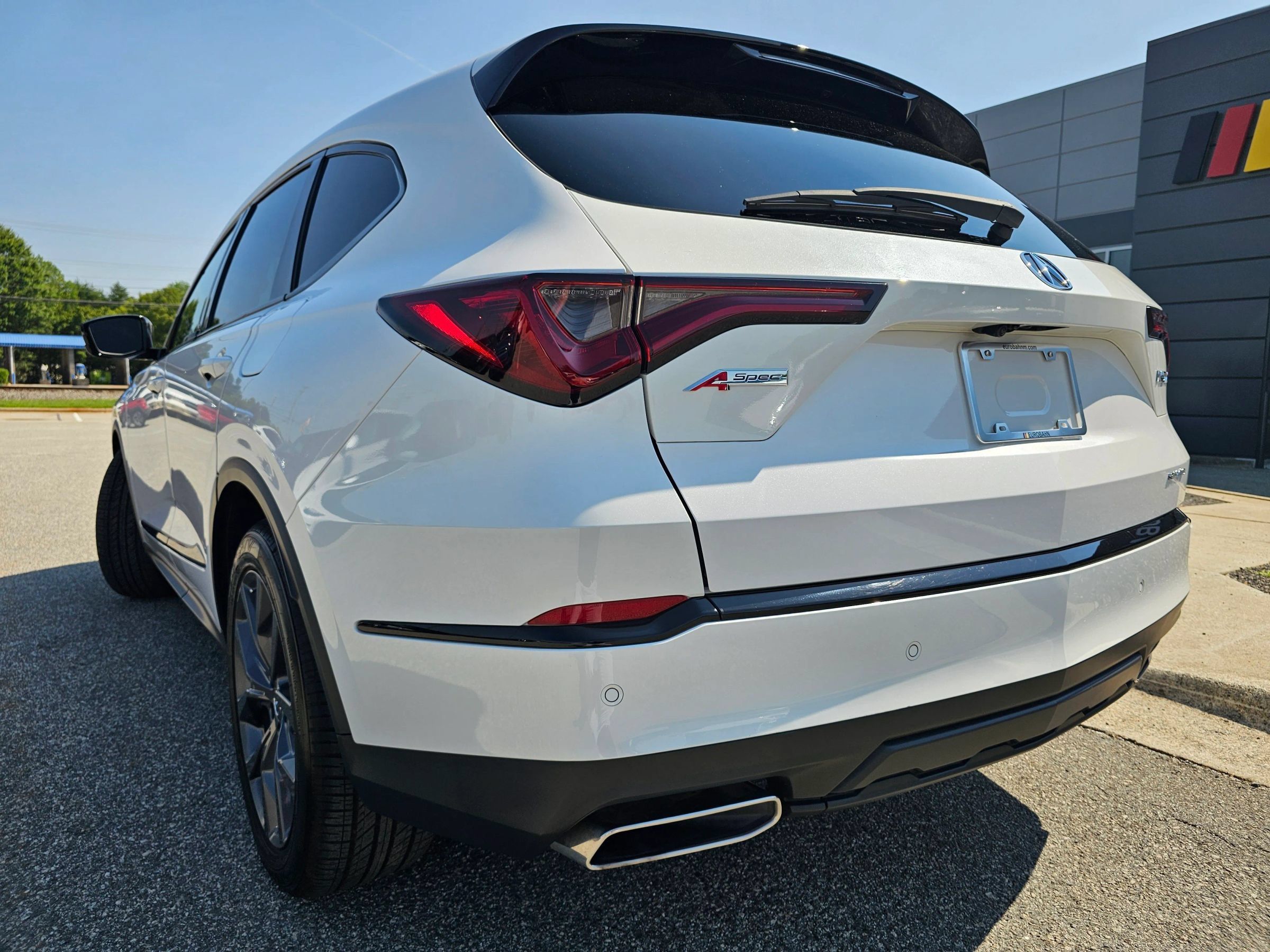 Used 2023 Acura MDX A-Spec AWD/4WD image 3