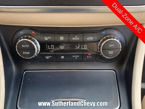 Used 2020 Mercedes-Benz GLA 250 4MATIC image 34