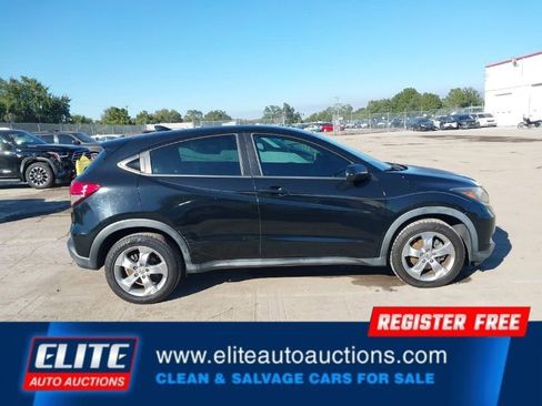 Used 2016 Honda HR-V LX image 26