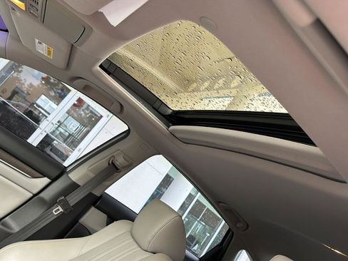 Used 2018 Honda Accord Touring image 33