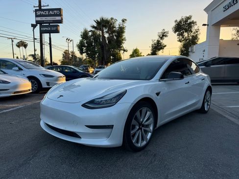 Used 2019 Tesla Model 3 Long Range RWD image 3