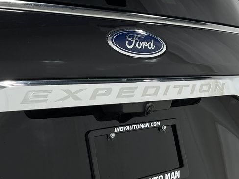 Used 2020 Ford Expedition Limited w/ Equipment Group 301A AWD/4WD image 47
