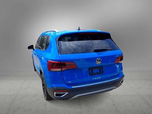 Used 2023 Volkswagen Taos SE AWD/4WD image 7