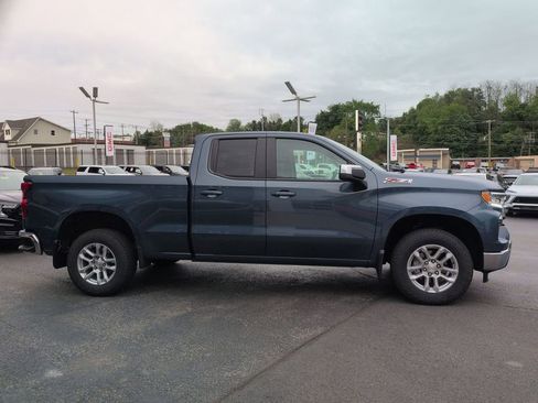 Certified 2024 Chevrolet Silverado 1500 LT AWD/4WD image 4