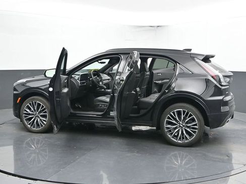 Used 2024 Cadillac XT4 Sport image 57