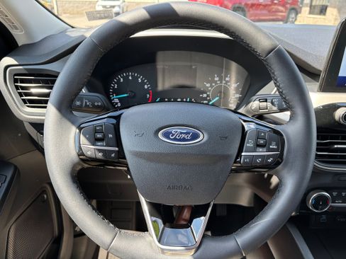 Used 2022 Ford Escape SE w/ Convenience Package image 10