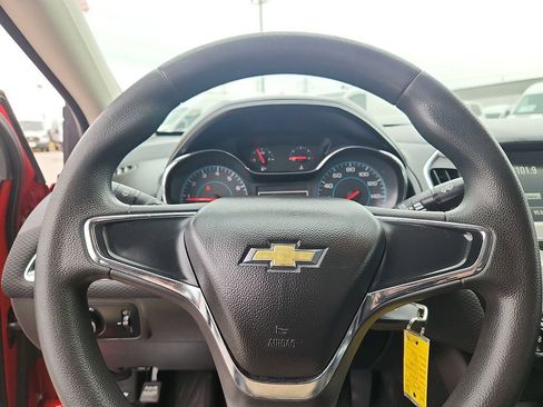 Used 2016 Chevrolet Cruze LS image 12