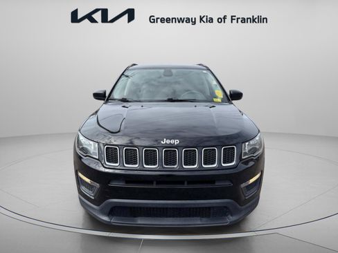 Used 2018 Jeep Compass Sport w/ Tech Group image 2