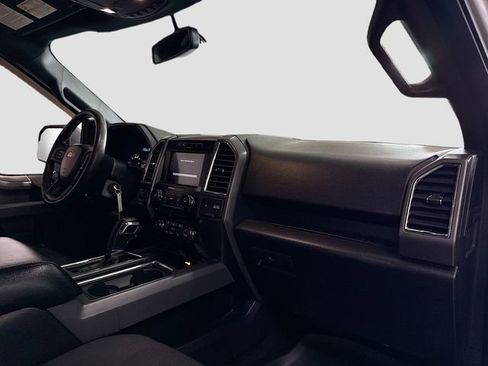 Used 2016 Ford F150 XLT w/ Equipment Group 302A Luxury image 28