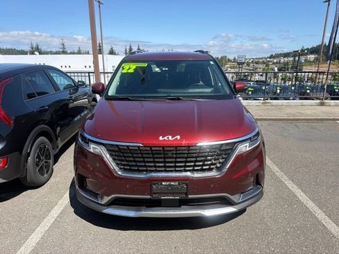 Used 2022 Kia Carnival SX FWD image 7