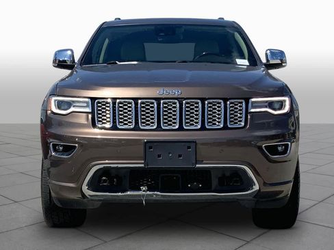Used 2019 Jeep Grand Cherokee Overland AWD/4WD image 4