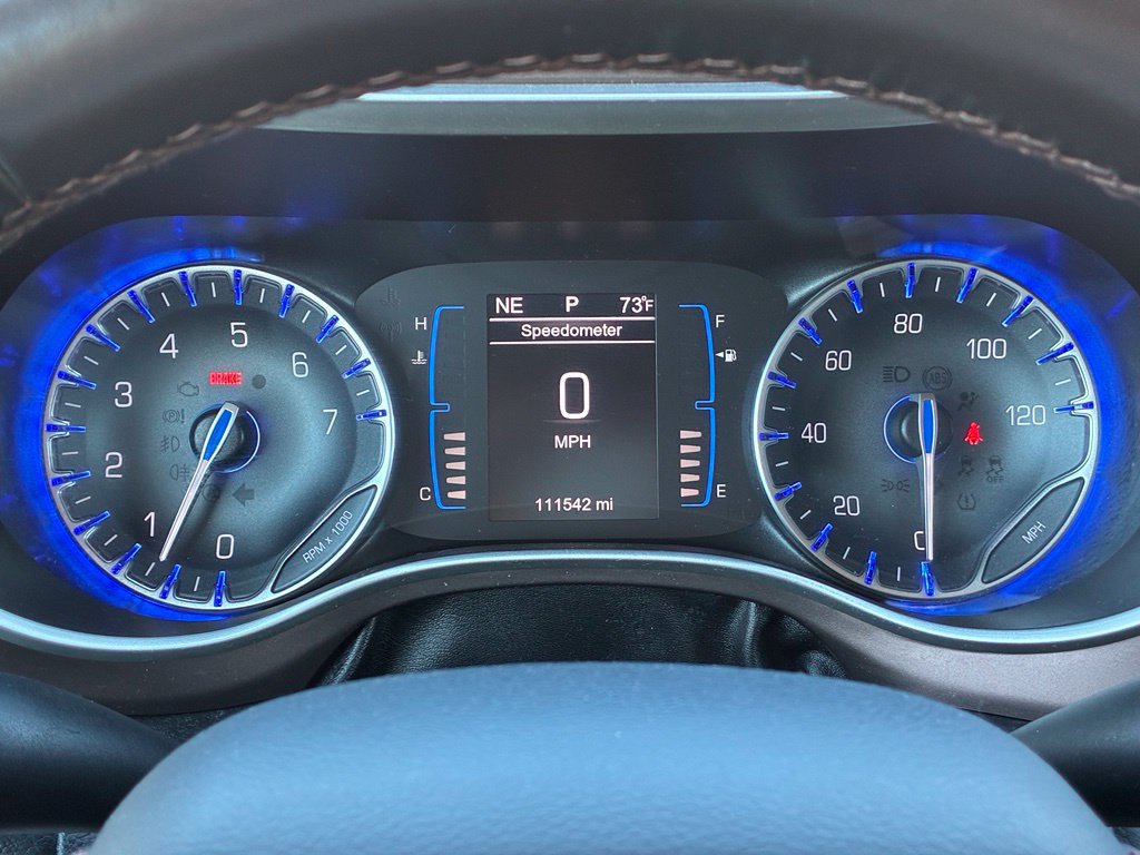 Used 2017 Chrysler Pacifica Touring-L FWD image 20