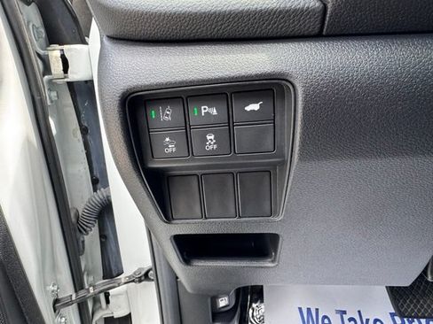 Used 2021 Honda CR-V Touring image 16