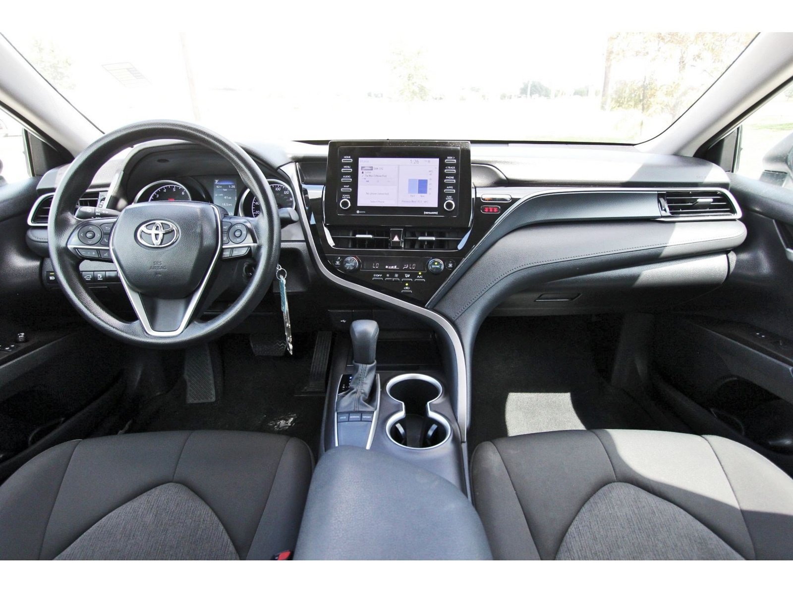 Used 2023 Toyota Camry LE FWD image 10