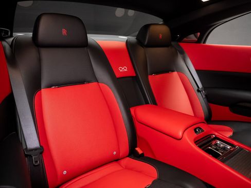 Used 2020 Rolls-Royce Wraith image 65