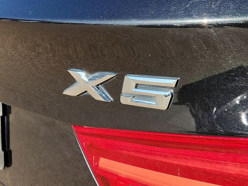 Used 2017 BMW X5 xDrive50i image 9