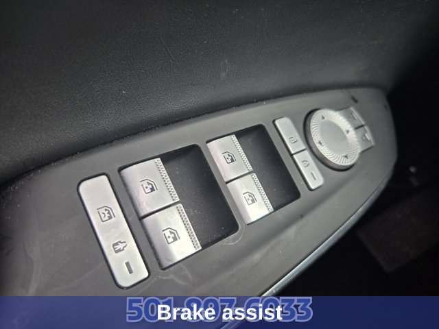 Used 2025 Genesis GV70 2.5T AWD/4WD image 39