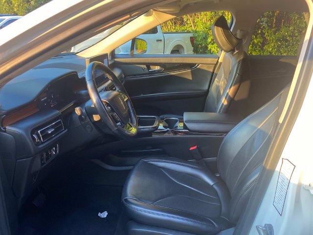 Certified 2023 Lincoln Nautilus Reserve FWD image 11