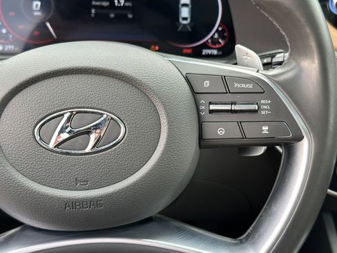 Used 2021 Hyundai Sonata Limited w/ Preferred Accessory Package image 30