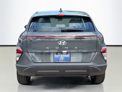 New 2026 Hyundai Kona SE image 6
