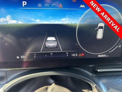 Used 2022 Kia Carnival SX Prestige image 2