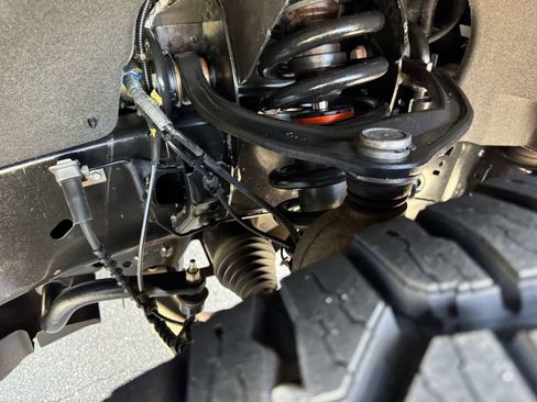 Used 2021 Ford F150 Raptor w/ Equipment Group 801A High AWD/4WD image 35