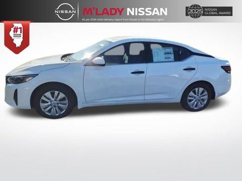 New 2025 Nissan Sentra S image 4