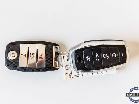 Used 2020 Kia Sportage EX image 38