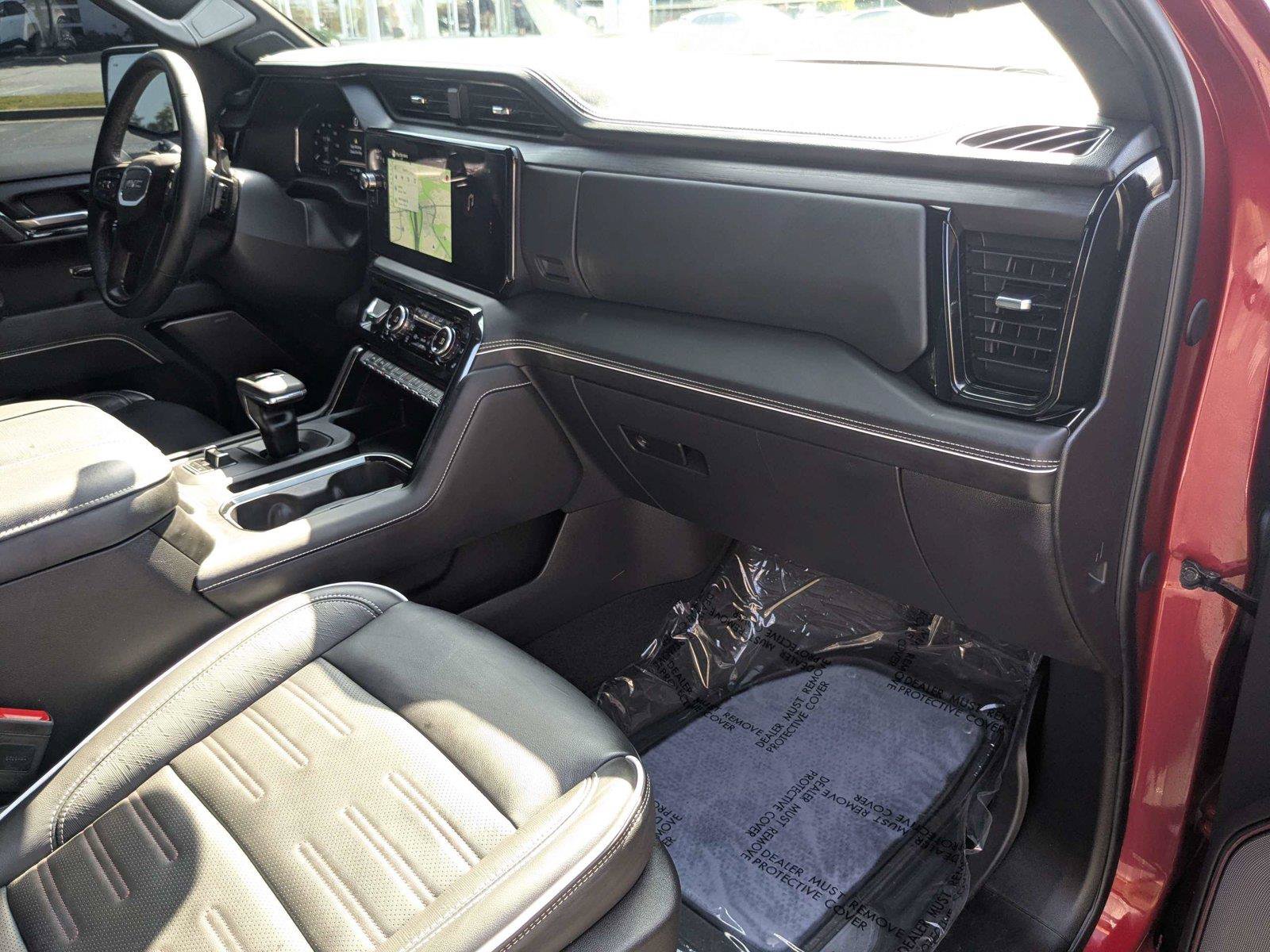 Used 2025 GMC Sierra 1500 AT4X AWD/4WD image 34