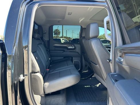 Used 2022 Chevrolet Silverado 1500 LT Trail Boss w/ Convenience Package II image 45