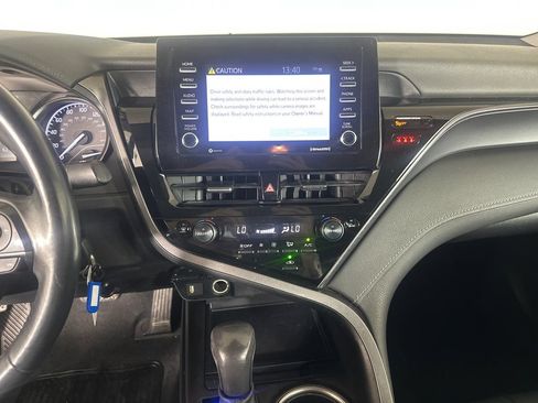 Used 2023 Toyota Camry SE FWD image 27