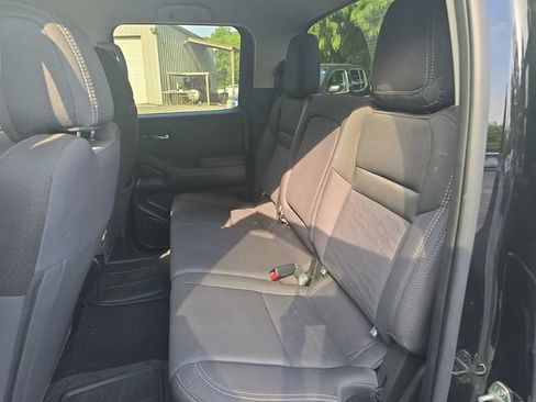 Used 2023 Nissan Frontier SV RWD image 13