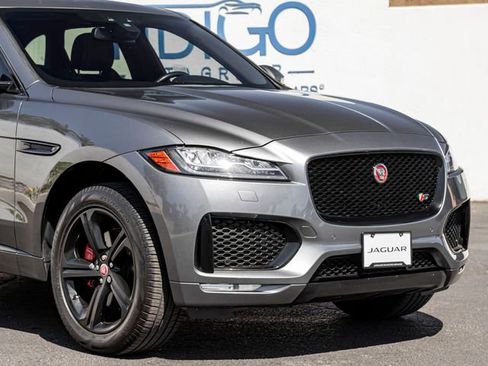 Used 2017 Jaguar F-PACE S AWD/4WD image 5